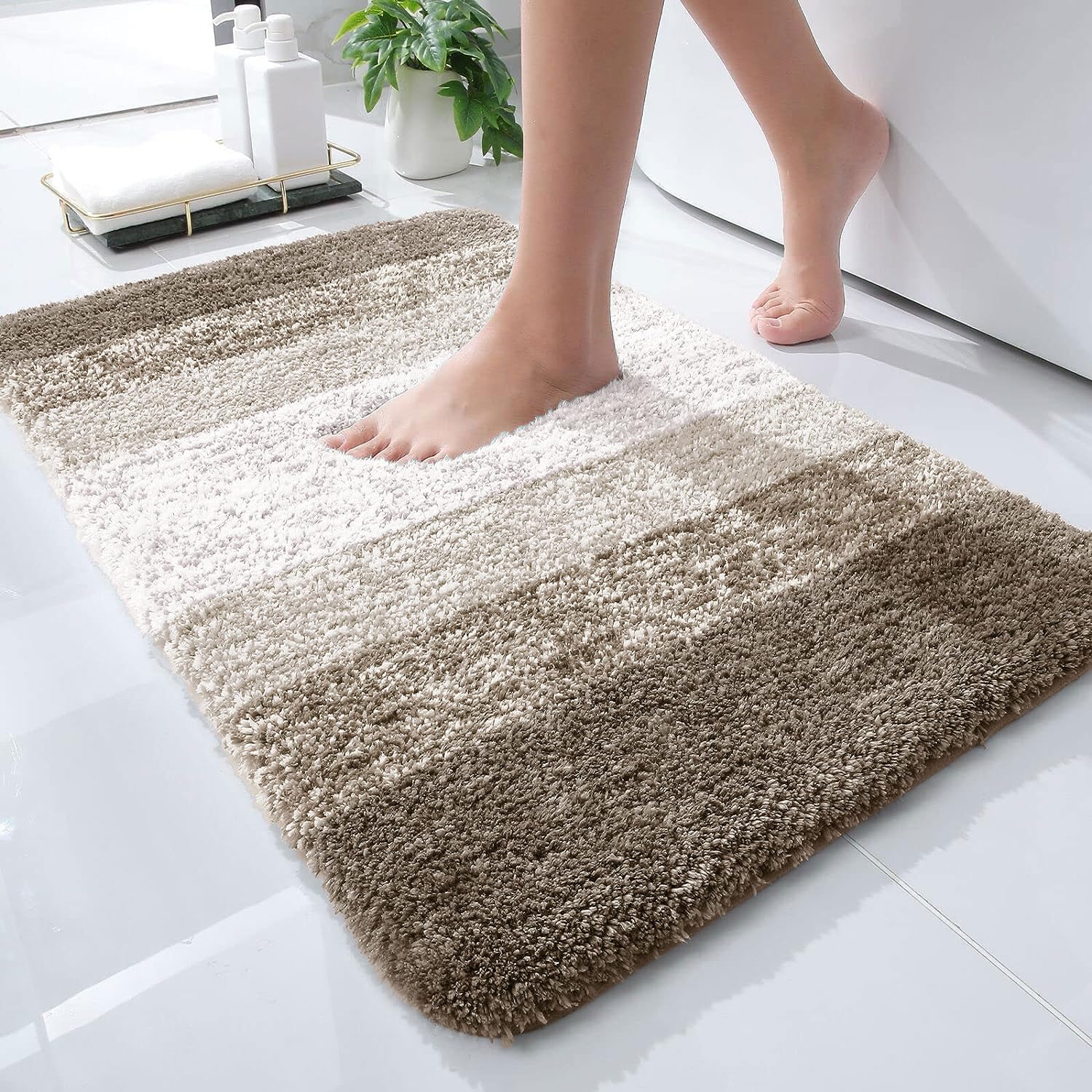 Tapis de bain en microfibre ultra doux et absorbant - Tapis shaggy antidérapant, lavable en machine, 40x60 cm